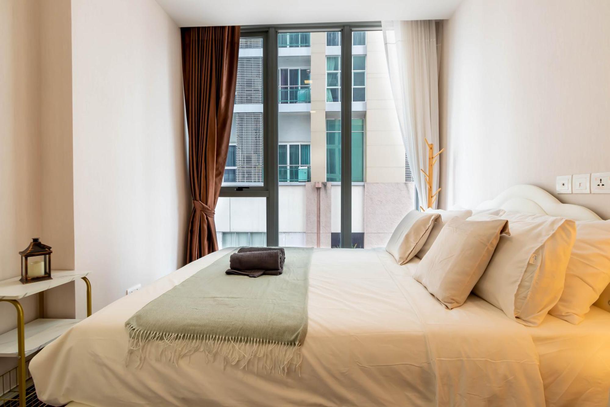 Hyde Sukhumvit 11 Branded Suites Bangkok Ngoại thất bức ảnh