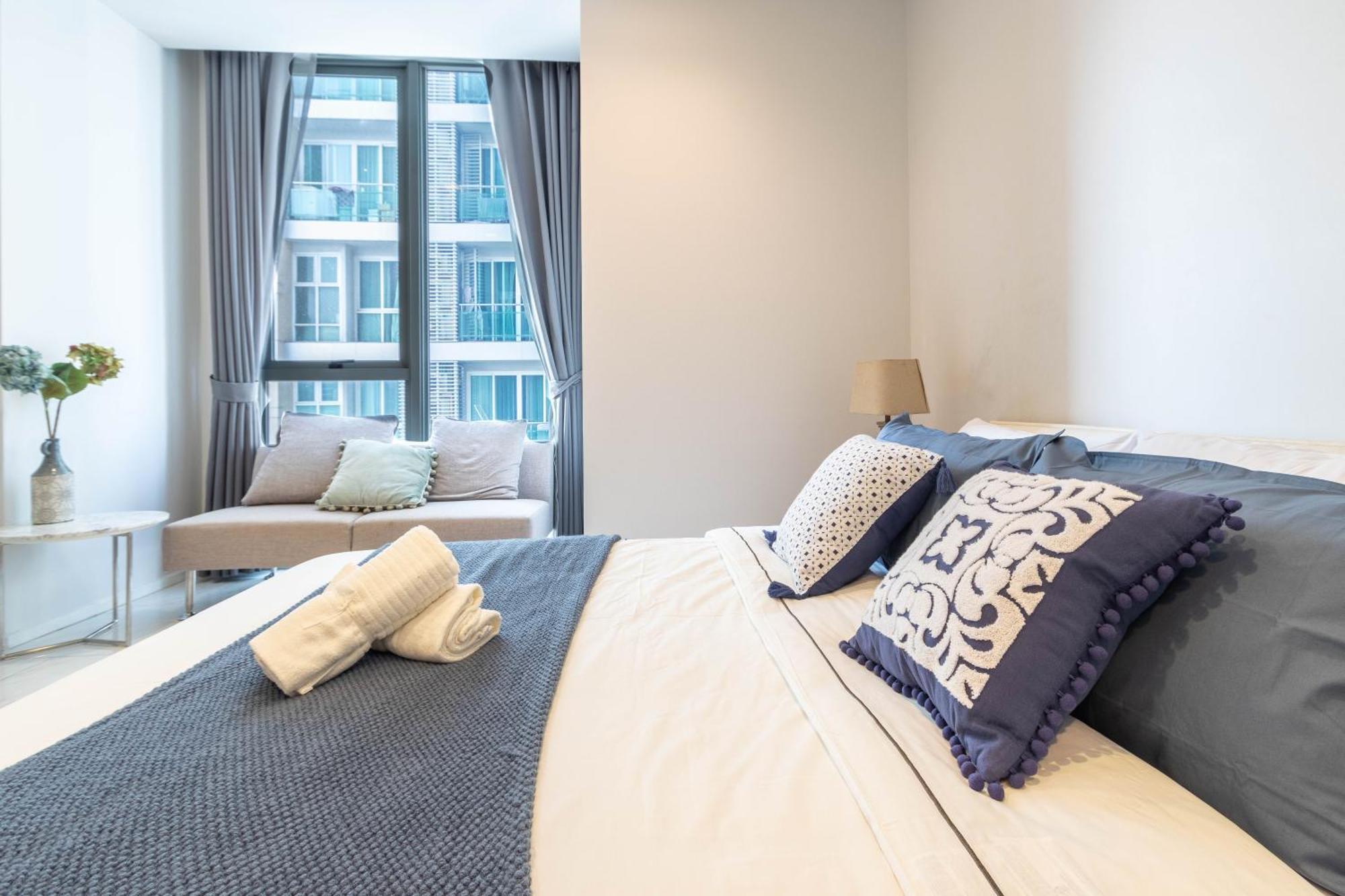 Hyde Sukhumvit 11 Branded Suites Bangkok Ngoại thất bức ảnh