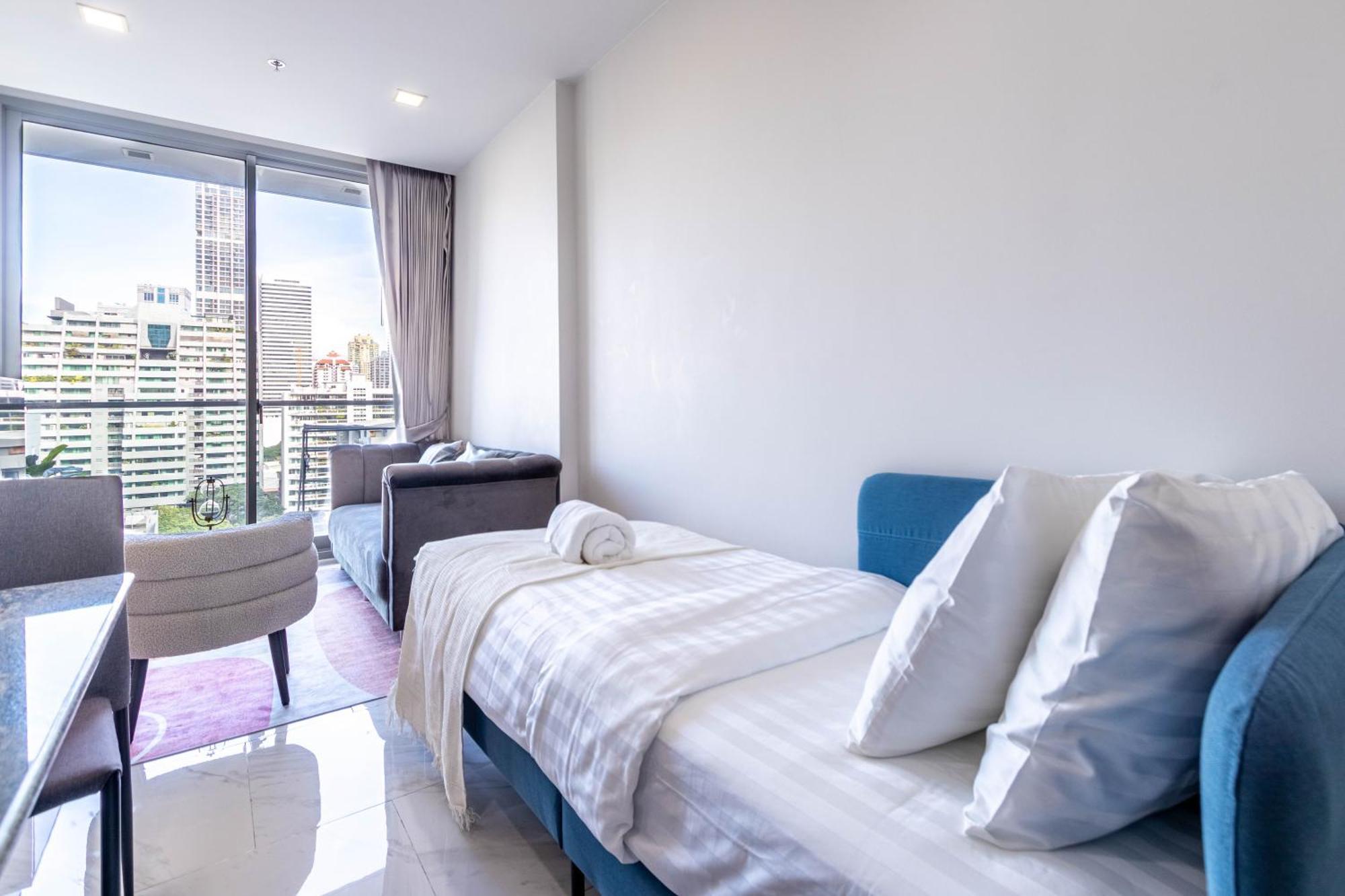Hyde Sukhumvit 11 Branded Suites Bangkok Ngoại thất bức ảnh