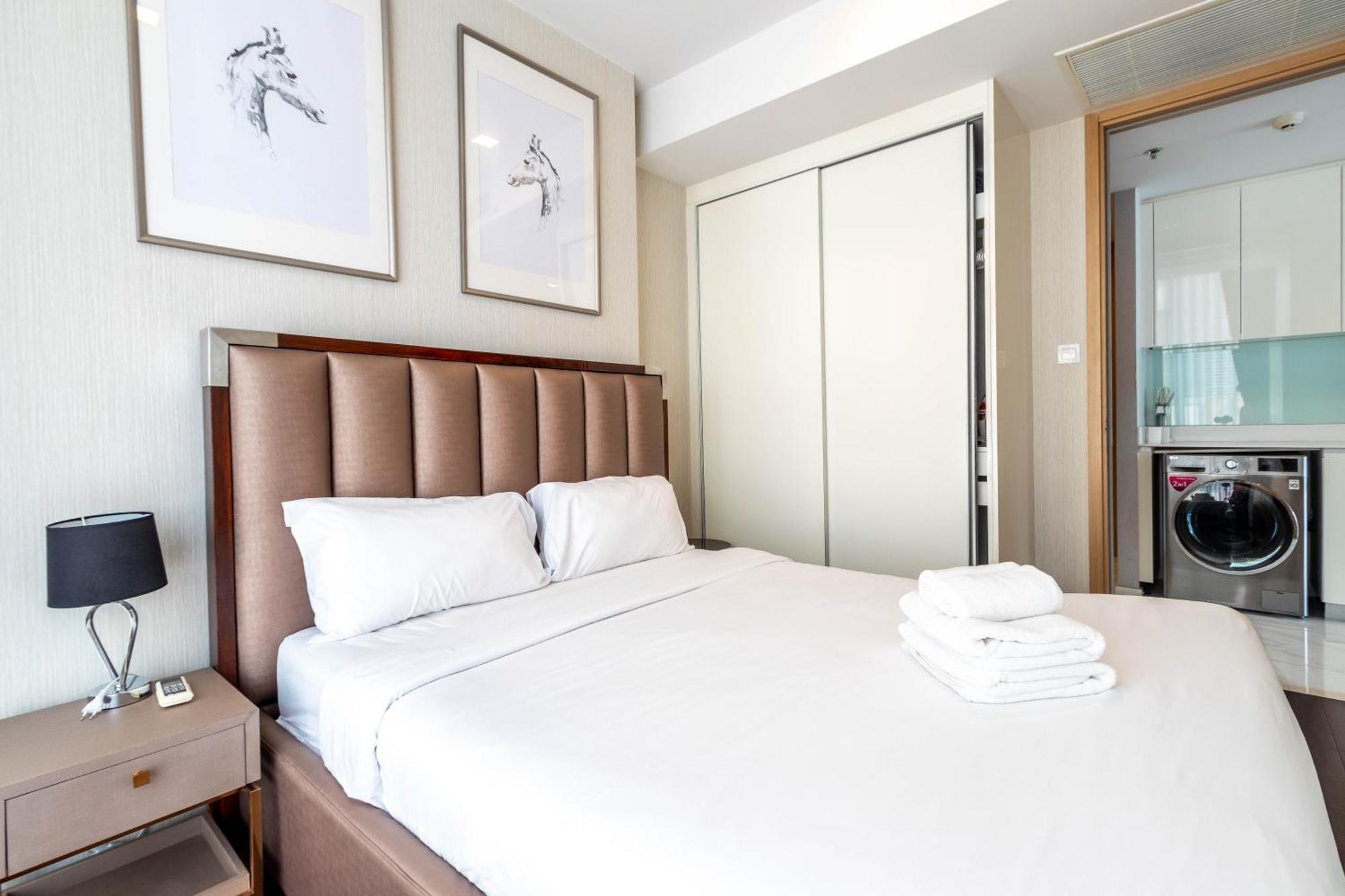 Hyde Sukhumvit 11 Branded Suites Bangkok Ngoại thất bức ảnh