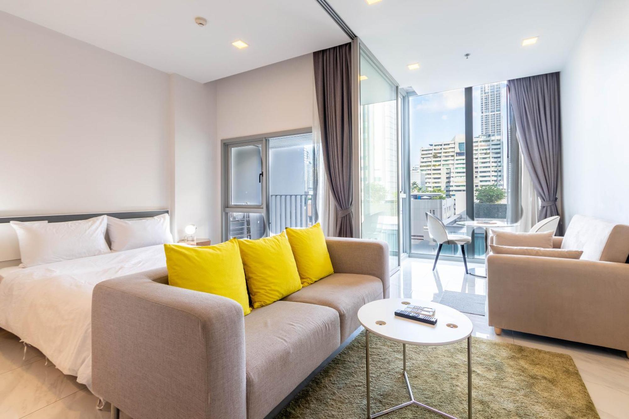 Hyde Sukhumvit 11 Branded Suites Bangkok Ngoại thất bức ảnh